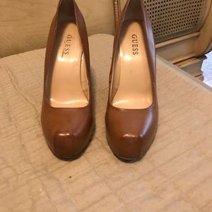 Guess cognac leather pink reptile wedge Beautiful!